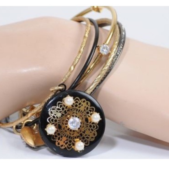 Juicy Couture Set Of 5 Bangles - Picture 5 of 5